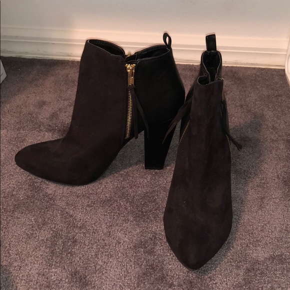 mossimo suede boots